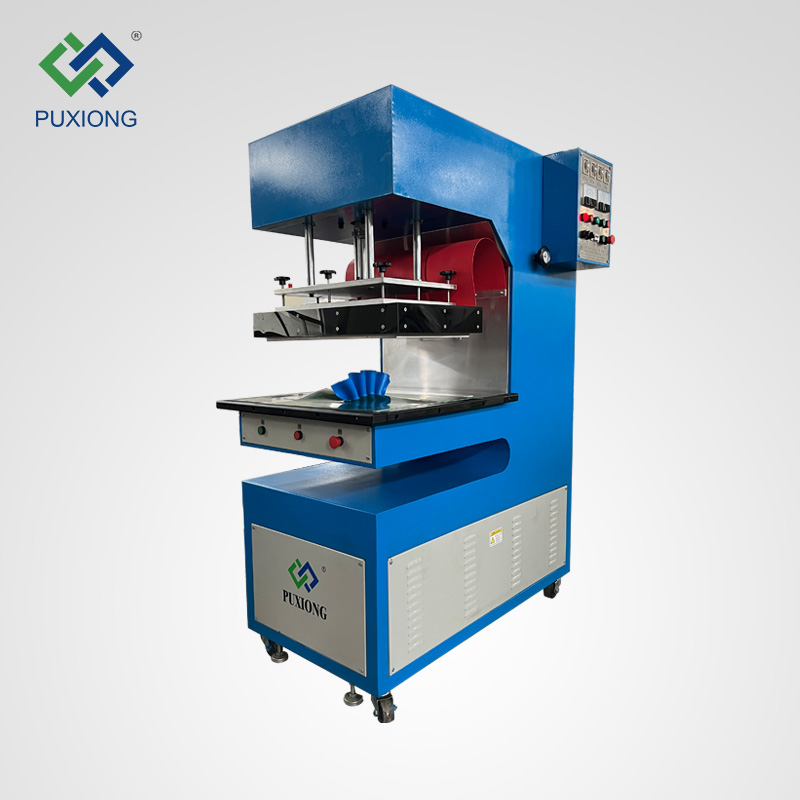 PXCB-U04M